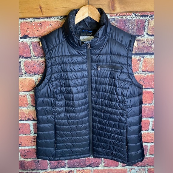 Columbia Black Classic Powder Pillow Warm Lightweight Puffer Vest Size 1X - Picture 2 of 12